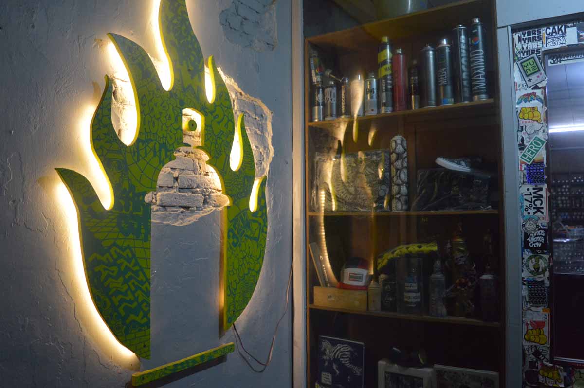 'Gardu House', Tempat Kumpul Para Pecinta Seni Jalanan dan Grafiti